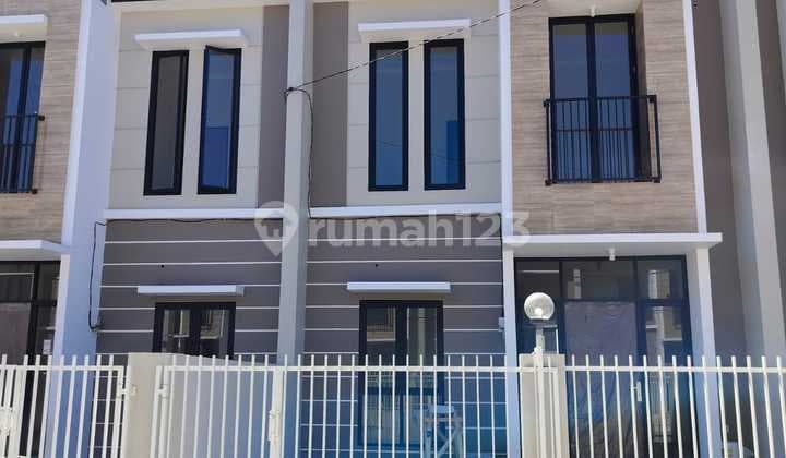 Dijual Rumah 12 Menit Ke Pusat Kota Surabaya