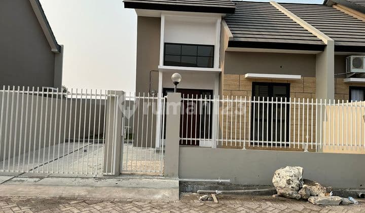 Dijual Rumah Cantik Dekat Pintu Tol Tambak Sumur Sidoarjo