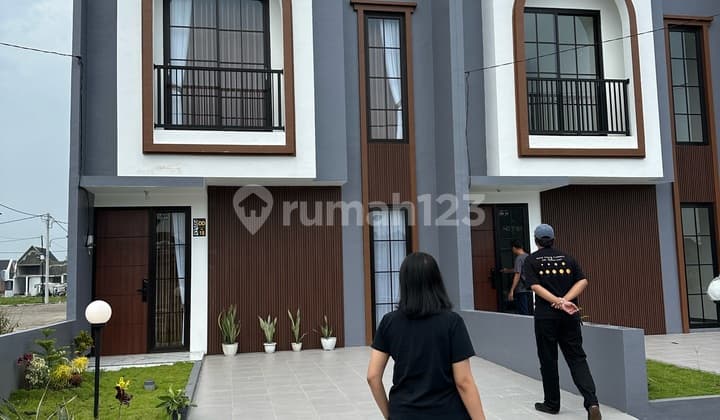 1-Story and 2-Story Houses in Sidoarjo City Near Lippo Mall