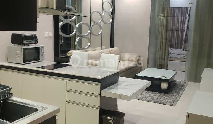 For Rent: Apartment Residence 8 Senopati, 2 Bedrooms, High Floor