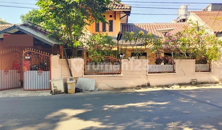 Rumah Luas Di Jalan Cijagra, Sayap Buah Batu, Bandung