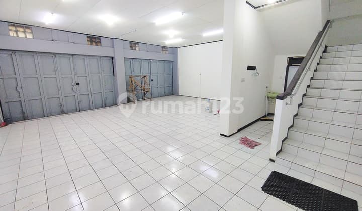 Sewa Ruko Strategis 2,5 Lantai Di Jl. Moh. Toha, Bandung