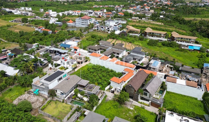Tanah Hak Milik Plot Kecil di Tumbak Bayuh Canggu