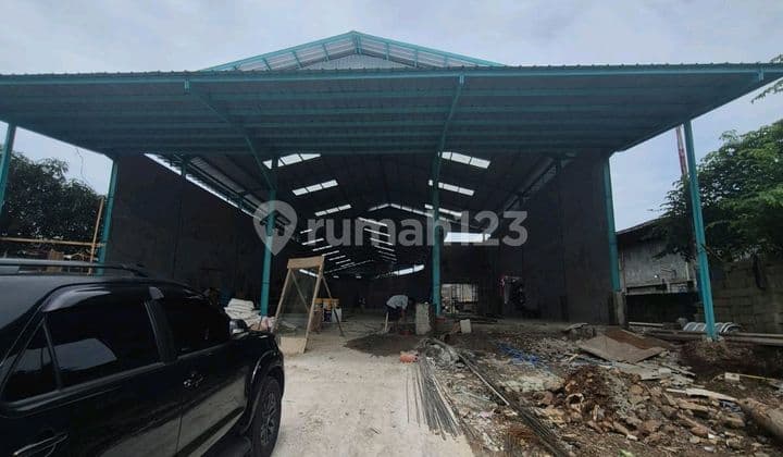 Disewakan Gudang di Rawa Buaya Jakarta Barat.