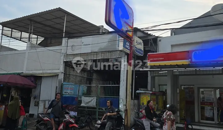FOR SALE: Business Place / Wood House, Kayu Mas Utara, Pulo Gadung, East Jakarta