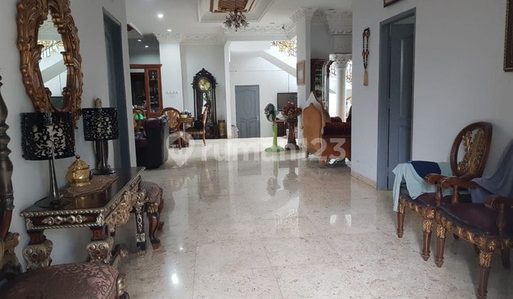 Rumah Mewah Murah Strategis Area Jakarta Timur SHM