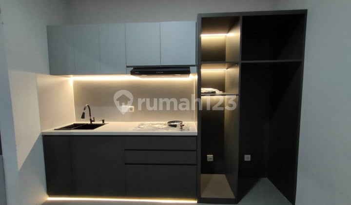 Barang Langka! For Sale Rumah Semi Furnished di Tatar Banyak Sumba Kota Baru Parahyangan