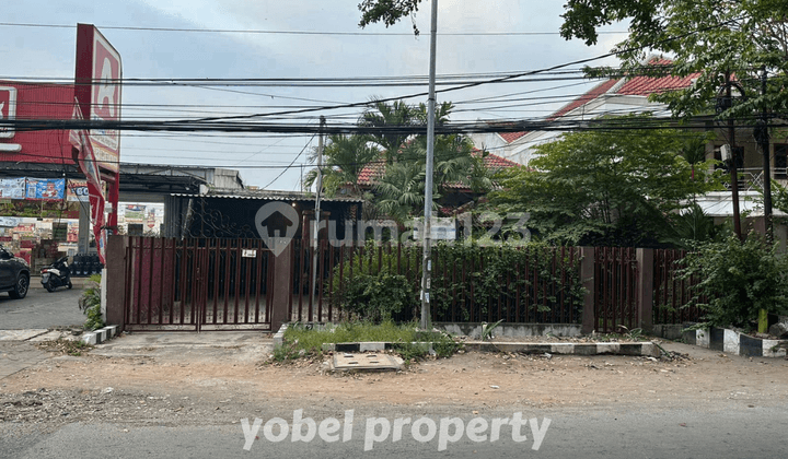 RUMAH AREA KOMERSIAL NOL JALAN RAYA TENGGILIS MEJOYO SURABAYA