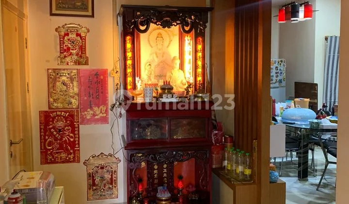 For Sale Luxury House in Lantana - Spacious & Ready to Occupy (007)