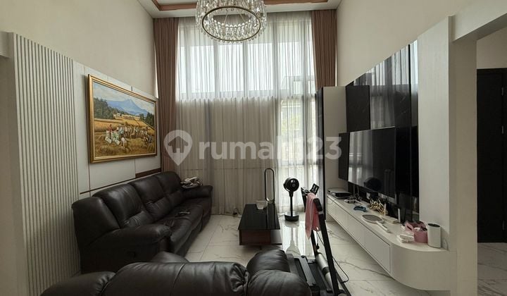Quick Sale Luxurious 9x17 Meter House in Matana Cluster, Cakung, East Jakarta, 007