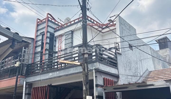 Dijual Cepat Rumah Cantik di Komp Pu Taruna Bekasi Timur