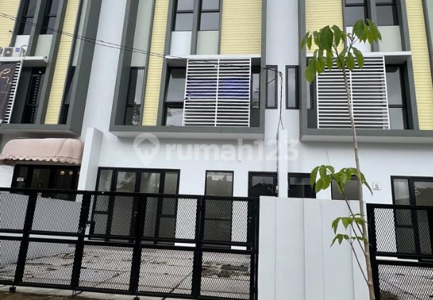 Dijual Ruko Strategis di Prima Harapan Regency Bekasi Dijual Ruko Strategis di Prima Harapan Regency Bekasi