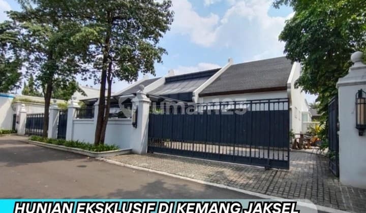 Hunian Eksklusif dengan Kolam Renang Pribadi di Kemang Jaksel,