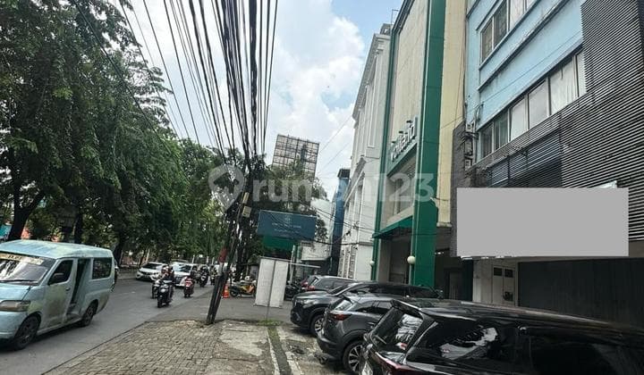 Dijual Cepat Ruko Lokasi Ramai Dan Strategis di Arteri Pondok Indah