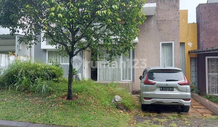 Cluster house, beautiful and lush in Sentul, Bogor.