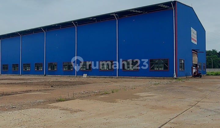Gudang Disewakan dengan Akses Tol Langsung, Bekasi Barat
