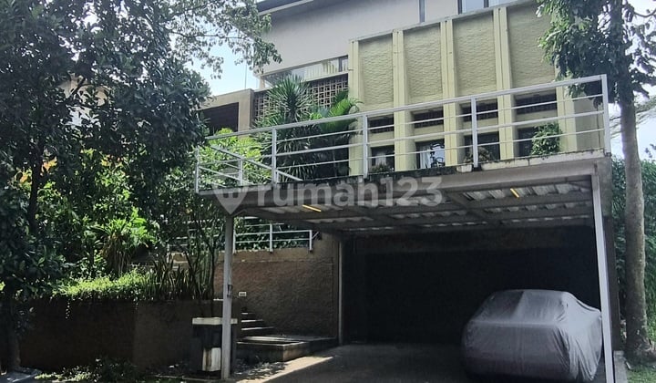 Rumah Cluster Taman Di Bsd Tangerang