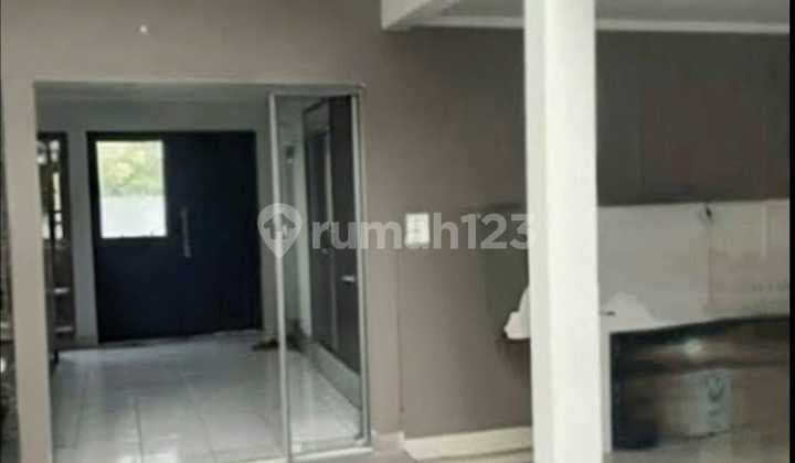 Rumah Renovasi Total Dayana Summaarecon Bandung