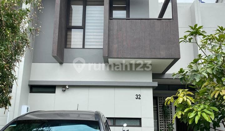 Rumah Luas Siap Huni Flora Summarecon Bandung