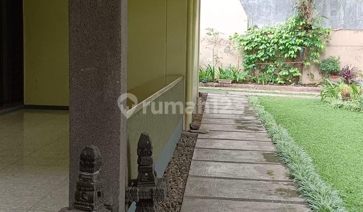Rumah Hitung Tanah Sayap Dago Di Jalan Mundinglaya