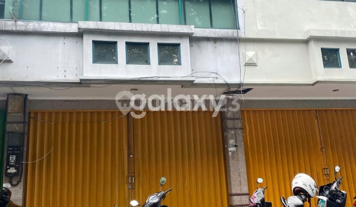 Dijual Sewa Ruko Di Jl Gajah Mada Blok M Dijual Sewa Ruko Di Jl Gajah Mada Blok M