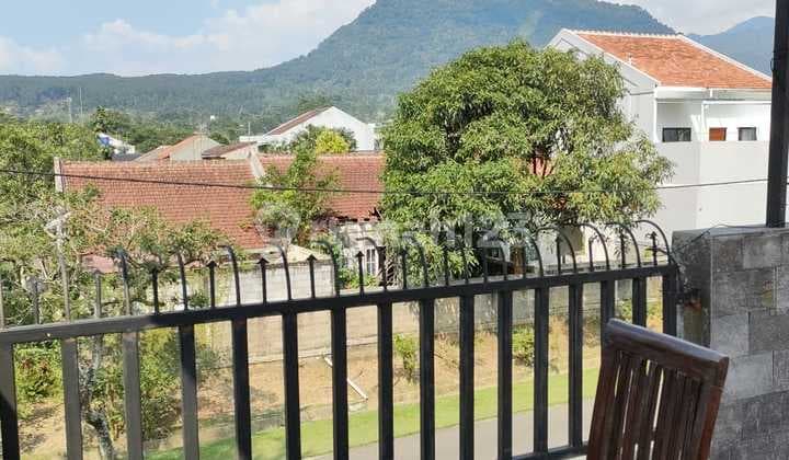Ready-to-occupy house with mountain view, Sentul city
