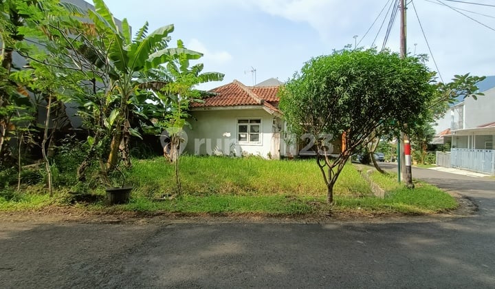 Rumah Hook View Gunung Cluster Tampak Siring Sentul City Babakan Madang
