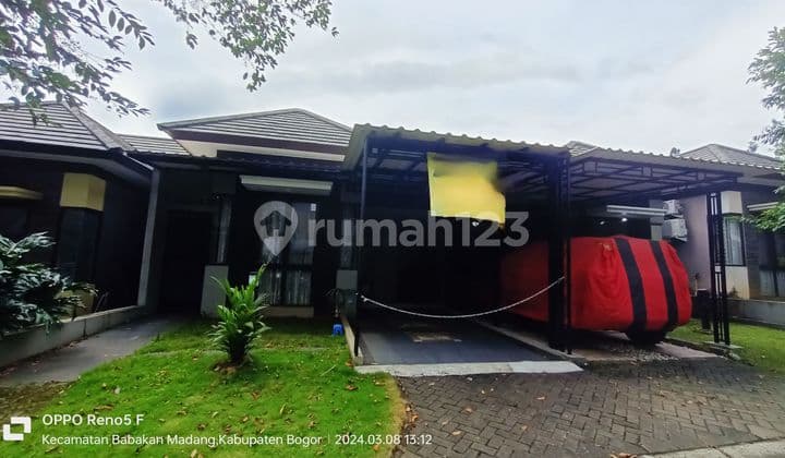 Dijual rumah the brezze Sentul city