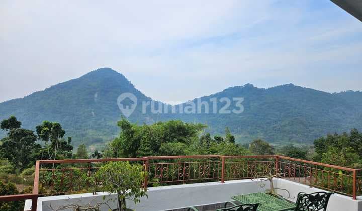 Dijual Villa Bojong Koneng Dekat Sentul City