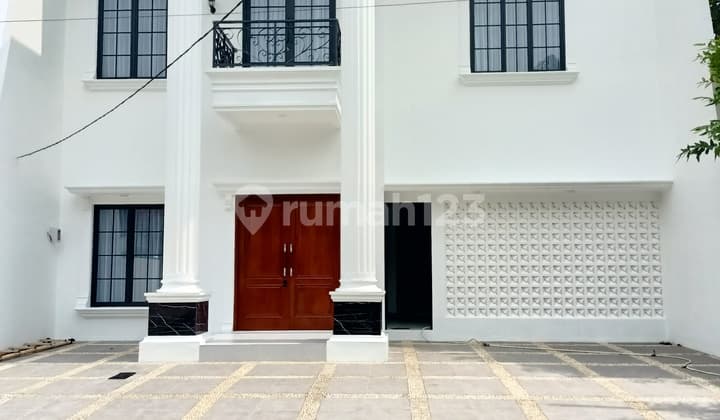 Dijual Rumah Baru Semi Furnish Kolam Renang View Gunung Cluster Depan Taman Budaya Bogor