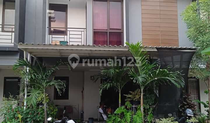 Dijual Rumah 2 Lantai Modern dan Murah di Kingspoin Bekasi