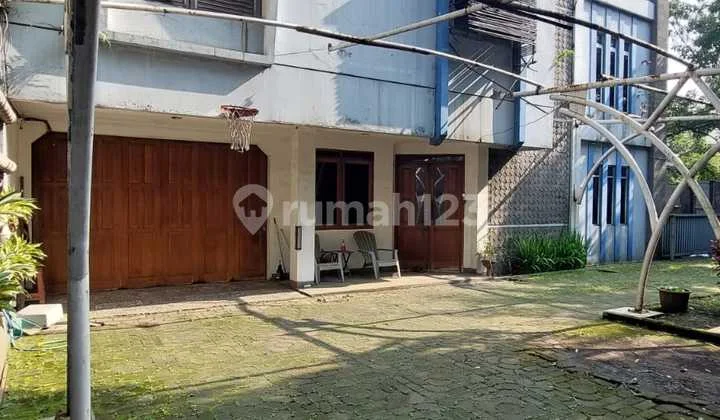 Ruang usaha tengah kota Garuda Andir Bandung , bisa beli sebagian SHM Ruang usaha tengah kota Garuda Andir Bandung , bisa beli sebagian SHM