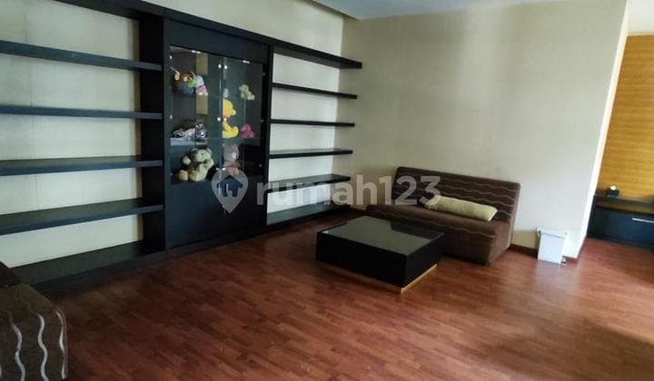 Jual Full Furnished Hadap Timur Rumah Dbale Pakuan Ciumbuleuit Bandung