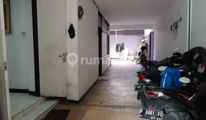Jual ruang usaha Garuda Andir Bandung , Parkir luas , lokasi Strategis