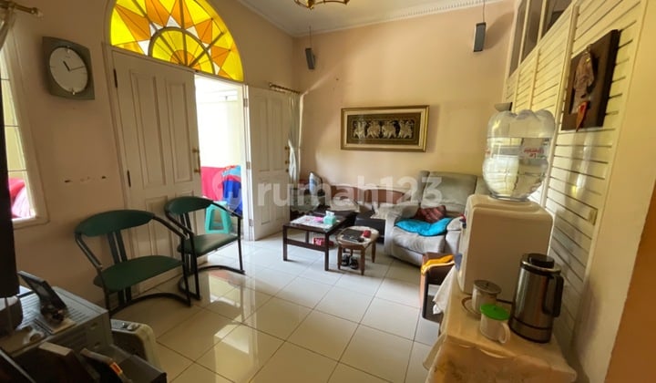 Rumah SHM 2 lantai Istana Regency 1 Pasteur Bandung dekat Tol Pasteur & Universitas