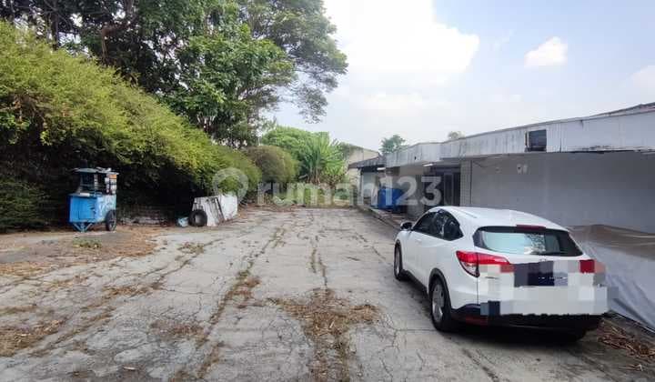 Ruang Usaha gudang Jl Amir Mahmud Cimahi Tengah Lebar muka 50 Meter strategis murah