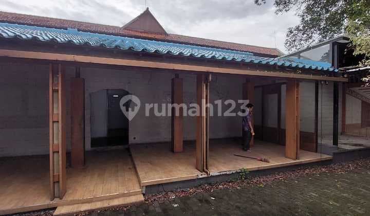 Ruang Usaha Sayap Dago Bandung Wetan Tamansari Sawunggaling , Dekat Universitas Area Bisnis