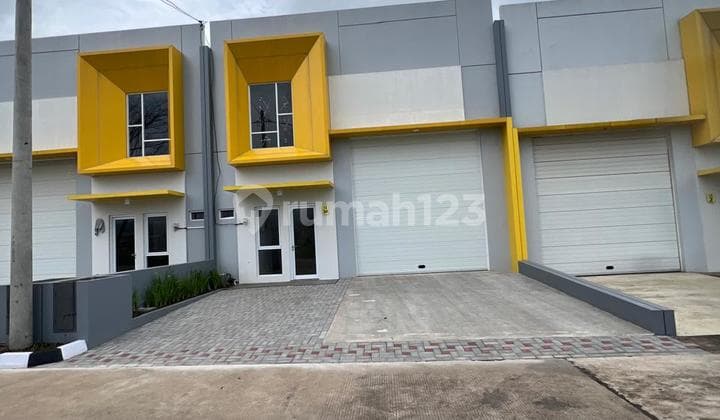 Harga Ter Murah dan Bagus, 5 Menit Dari Tol Padaleunyi, Area Industri. Komplek Pergudangan di Padalarang Tersersih dan Teraman. One Gate System