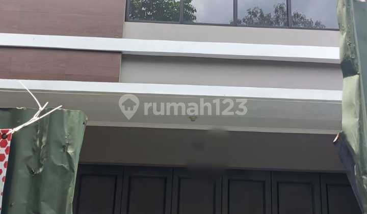 New Shop House for Sale in Mekarwangi, Ideal for Offices