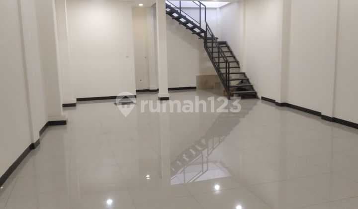 Bagus Modern Siap Pakai Banceuy Mainroad. Daerah Ramai