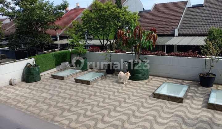 Dijual Rumah Semi Furnish di Batununggal Indah