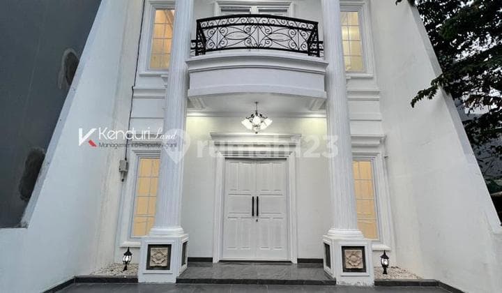 Rumah Mewah Classic Area Strategis Dekat Tol Andara