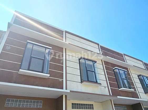 Disewakan Ruko Baru Siap Pακαι Terusan Buah Batu/ Cikoneng