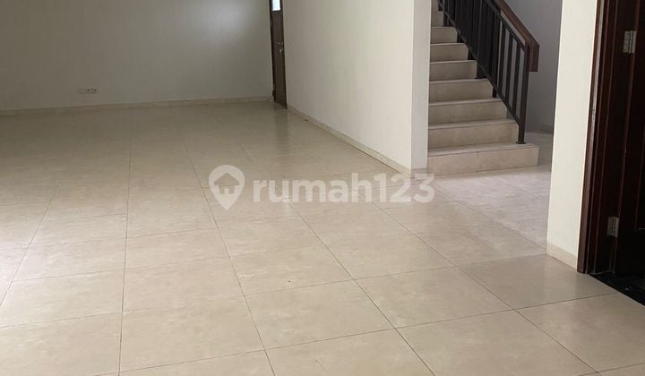 For Rent: Well-Maintained, Ready-to-Live-in House in Old Bandung Kbp