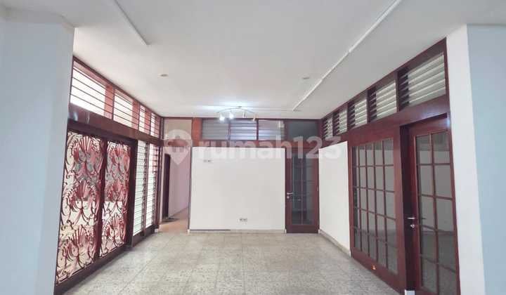 Commercial Space for Rent in Veteran, Bandung