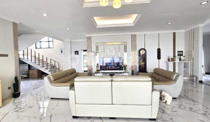 Rumah Mewah Siap Huni Gegerkalong Bandung