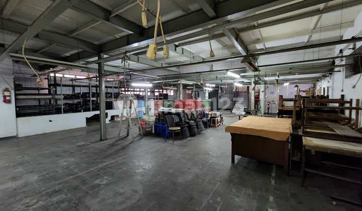 Gudang/ Pabrik di Suryani Jendral Sudirman