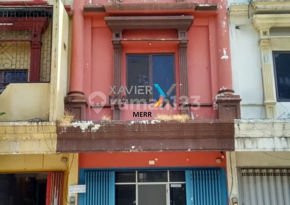 Disewakan Ruko 3.5 Lantai Di Klampis Aji Strategis Siap Pakai