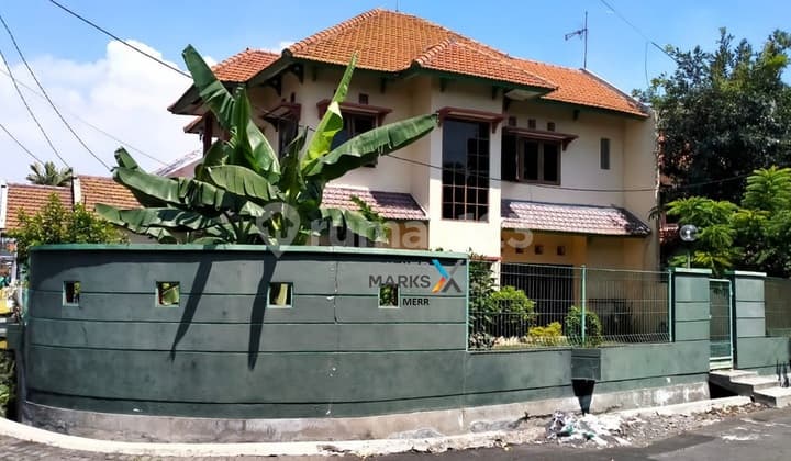Dijual Rumah Hook Nginden Intan Dekat Merr Ubaya