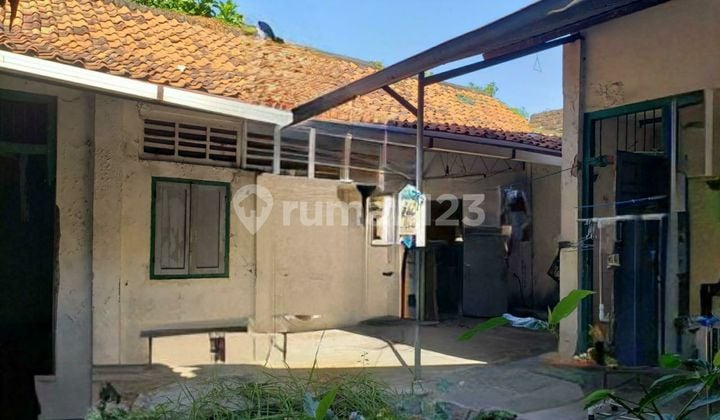 Rumah Hitung Tanah di Raya Arjuno Lokasi Strategis Pusat Kota